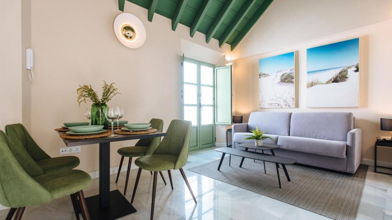 Rocio Suites Apartments Севілья Екстер'єр фото